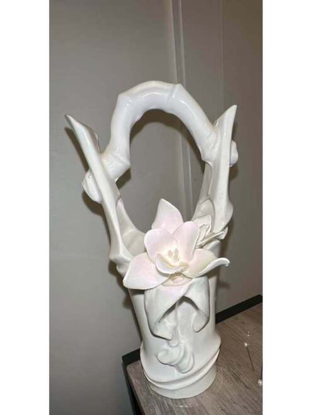 Italian porcelain basket vase, Capodimonte-school, Naples, mid-20th century.